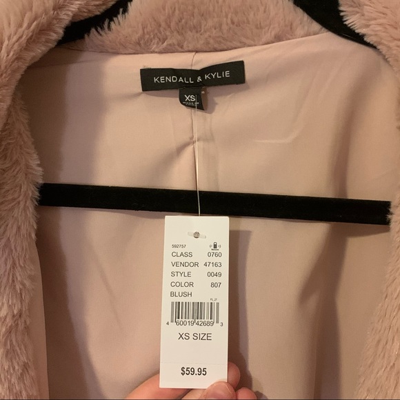 Kendall & Kylie faux fur cropped jacket - Picture 2 of 4